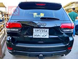 جیپ گراند شیرۆکی